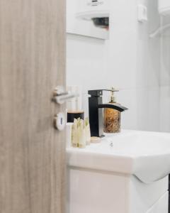 Vivid Stays Cozy Apartment in Athens