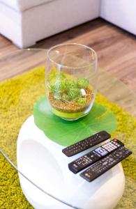 Galerie Grandeur with 2BR by NeWave Apartments