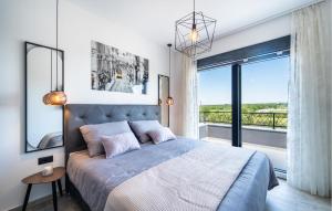 Gorgeous Home In Miranje Donje