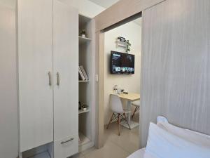 1BR Condotel with Balcony at SM Light Residences #LT07