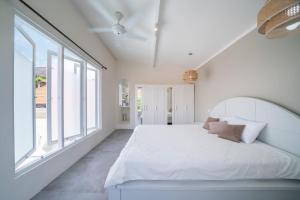 Lovely 3 BR villa with private pool