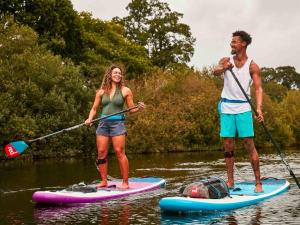 New- Private Cosy Houseboat, on a lake near Amsterdam