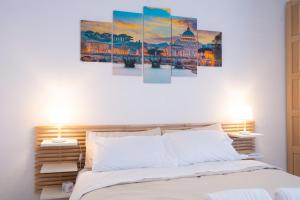 Delias Vatican House Near St Peters