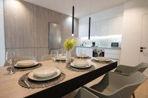 Spacious 3BR apartment in Pagkrati (PRAT_9)