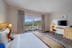 juSTa Birding Resort & Spa - Best Dhauladhar View Resort