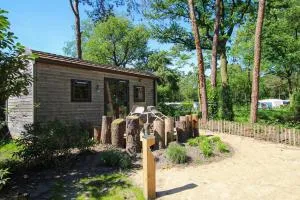 Wood Cabin 4 personen - Baarle-Hertog