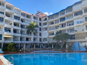 Tanife 310 - Playa del Ingles comfort Suite with Sunset view