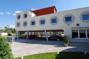 3 star pansion Penzion Royal Trenčín Slovakkia