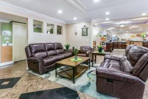 Quality Inn & Suites Atlanta Airport South - فيربورن