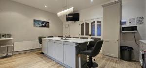 Wild Atlantic Way - Retreat - Sleeps 12