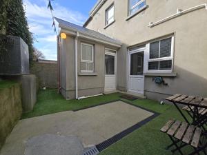 Wild Atlantic Way - Retreat - Sleeps 12