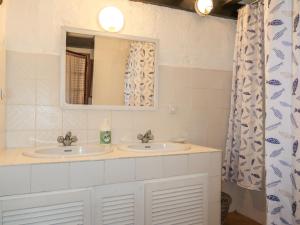 Maisons de vacances Holiday Home La Bergerie by Interhome : photos des chambres