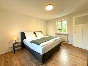 Ferienwohnung Gunzenhausen, Innenstadt, Dachterrasse, Stellplatz