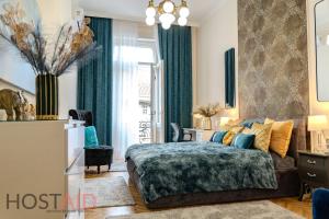 Blue Fountain Design Apartment - hostAID