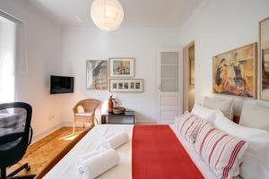 Family Tailor Made Flat in Areeiro