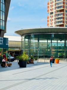 Canada Water SE16 7AQ 2bed apartment