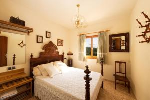 Eco Finca Can Alegria with Pool - Happy Rentals