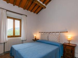 Apartment Podere Sondino - Apt- Le Stalle by Interhome