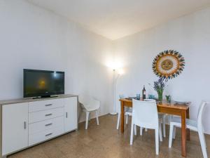 Apartment Ortensia by Interhome