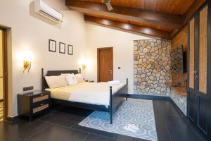 Hostie Vaikuntha - 3BHK Mountain Villa, Dehradoon