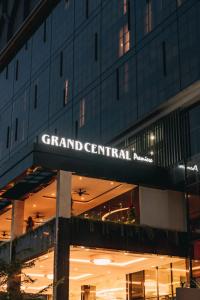 Grand Central Premier