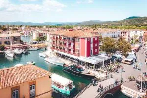 Le Suffren Hôtel - 拉福克斯