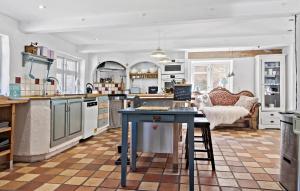 Cozy Home In Sønderborg With Kitchen