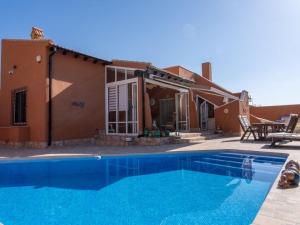 Villa in Fortuna with Private Pool