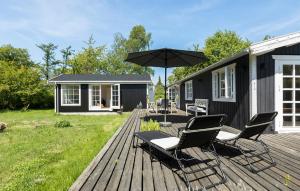 Nice Home In Jægerspris With Kitchen