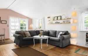 Nice Home In Jægerspris With Kitchen