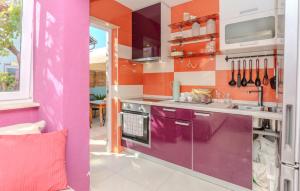 2 Bedroom Amazing Apartment In Nin