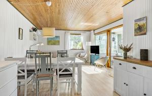 3 Bedroom Awesome Home In Vig