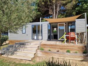 Villages vacances Petit coin de paradis a la Yole : photos des chambres