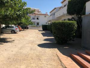 Apartamento en Primera Línea con Aparcamiento - Empuriabrava - ES-228-180