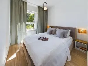 Malczewskiego Elegancki Apartament Parking & Balkon by Noclegi Renters - Emaus