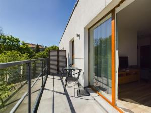 Malczewskiego Elegancki Apartament Parking & Balkon by Noclegi Renters