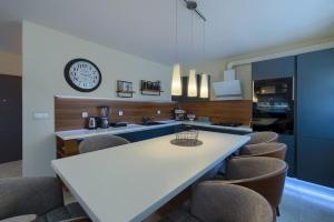 Brand new apartment Excellence