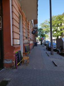 Apartament 24H Self check-in Poznań Lotnisko samodzielne zameldowanie blisko Stadion Targi Szpitale i Uczelnie