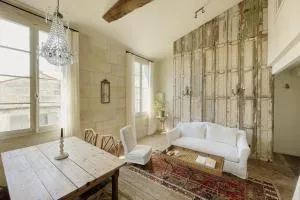 Porte Aiguière - Appartement Cœur Historique - Bussac