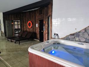 Domek u Rybaka na Mazurach z basenem