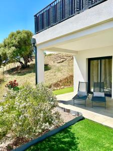 Bas de villa avec jardin idéalement situé entre Ajaccio et Porticcio