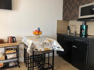 Appartements FACE A LA PLAGE Terrasse-Parking-Wifi-Draps et Serviettes : photos des chambres