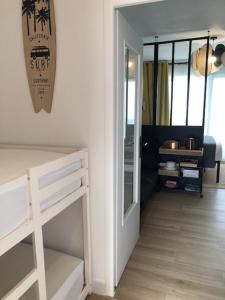 Appartements FACE A LA PLAGE Terrasse-Parking-Wifi-Draps et Serviettes : photos des chambres