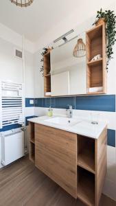 Appartements La Brise du Clos , Grand 3 pieces, Piscine & Tennis : photos des chambres