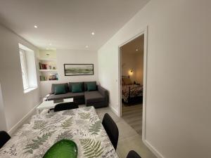 Gîte rénové 2024 calme et proche du centre, tout inclus, équipé et confortable, idéal pour découvrir Amboise - FR-1-381-580