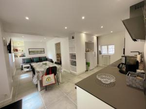 Gîte rénové 2024 calme et proche du centre, tout inclus, équipé et confortable, idéal pour découvrir Amboise - FR-1-381-580