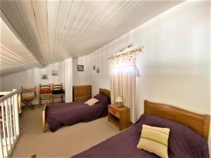 Appartements Appartement lumineux avec balcon, proche plages et commerces, parking privatif, pour 6 personnes - FR-1-494-193 : photos des chambres