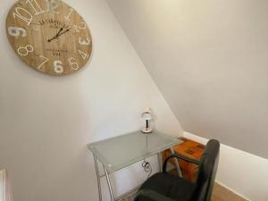 Maisons de vacances Gite renove 2024 calme et proche du centre, tout inclus, equipe et confortable, ideal pour decouvrir Amboise - FR-1-381-580 : photos des chambres