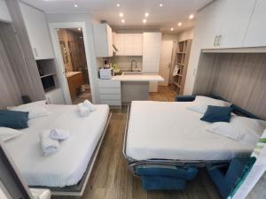 Bluemarine, studio vista Mare