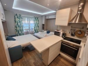 Bluemarine, studio vista Mare